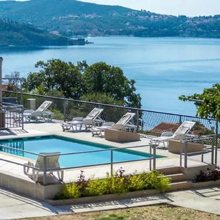 Klis - Two Bedroom With Balcony And Sea View - A7 * Mlini