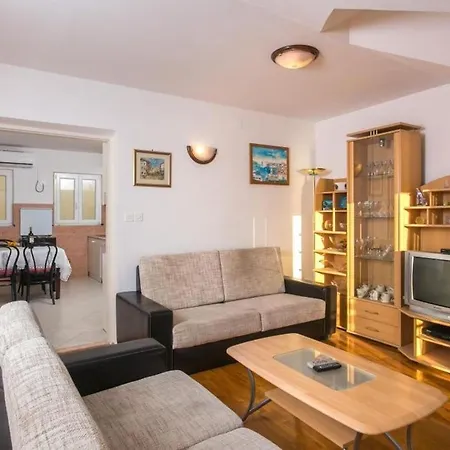 Apartmán Klis - Two Bedroom With Balcony And Sea View - A7 *
