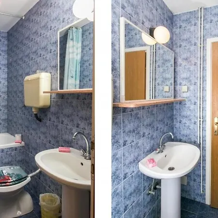 Klis - Two Bedroom With Balcony And Sea View - A7 Mlini