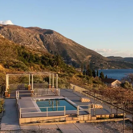 Klis - Two Bedroom With Balcony And Sea View - A7 믈리니